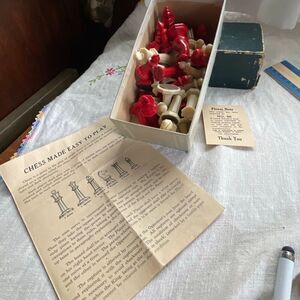 Drueke Chess pieces ( full set) original box & papers.